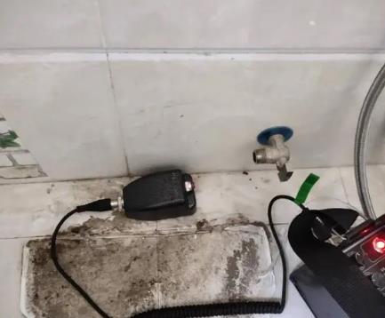 城口屋顶漏水维修公司分享下卫生间漏水的危害及解决方法